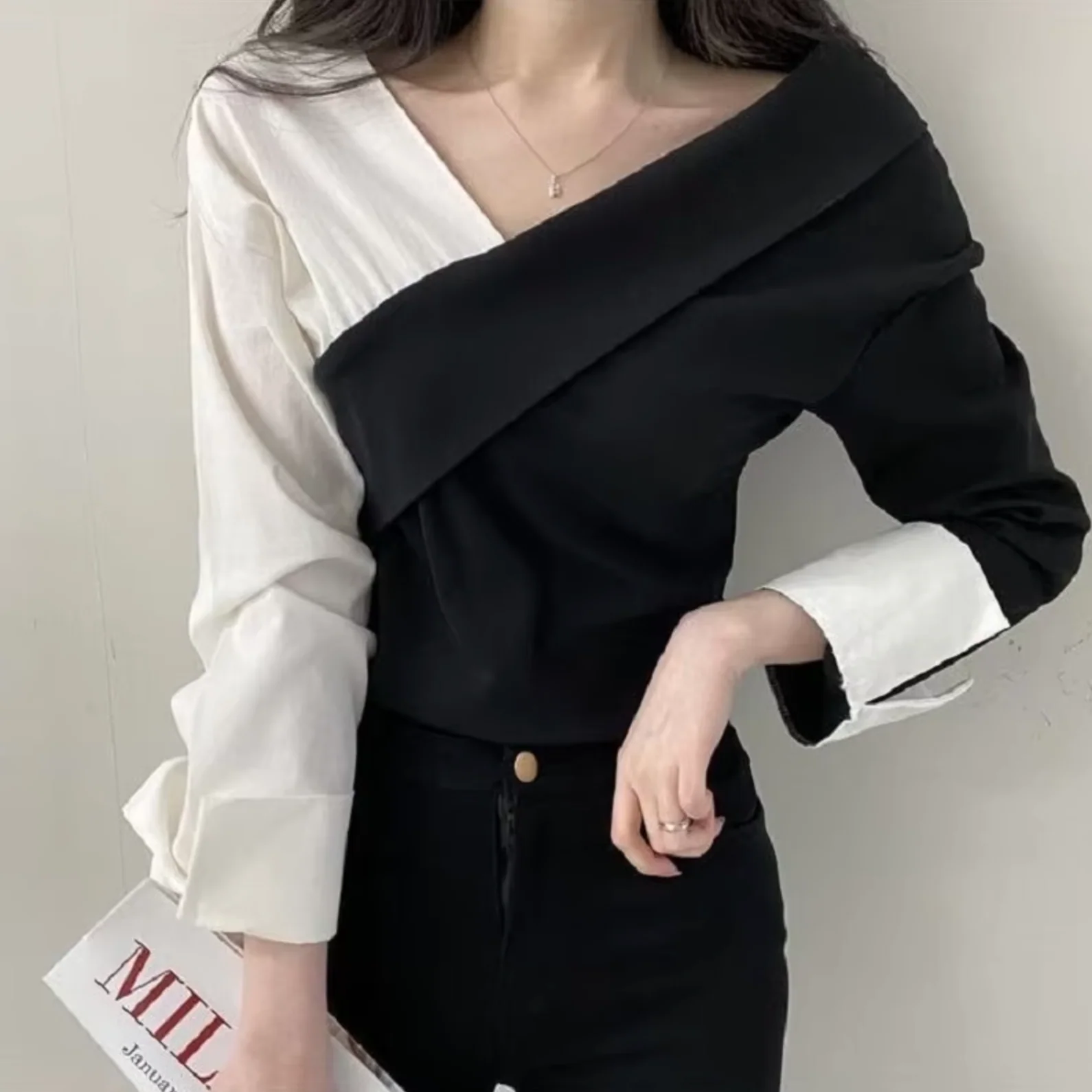 Britches® | V-Neck Long Sleeve Blouse - Image 3