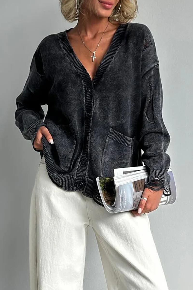 Britt | Casual everyday outerwear with solid color ripped pockets, buttons and V-neck - Image 2