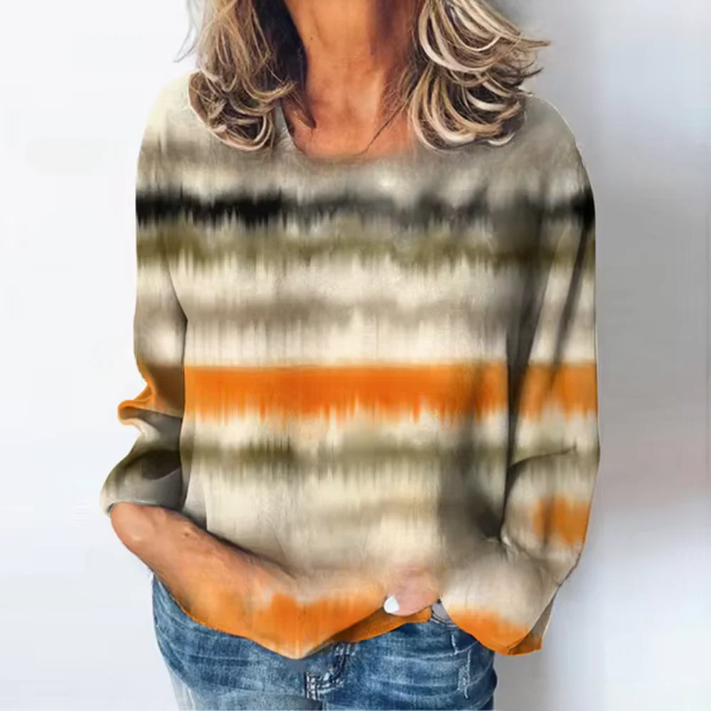 Britta | Casual sweater with a color gradient - Image 4
