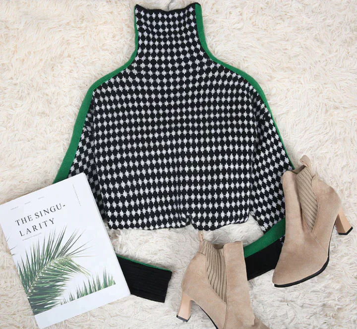 Bruk® | Elegant Blouse With Black And White Checked Pattern - Image 3