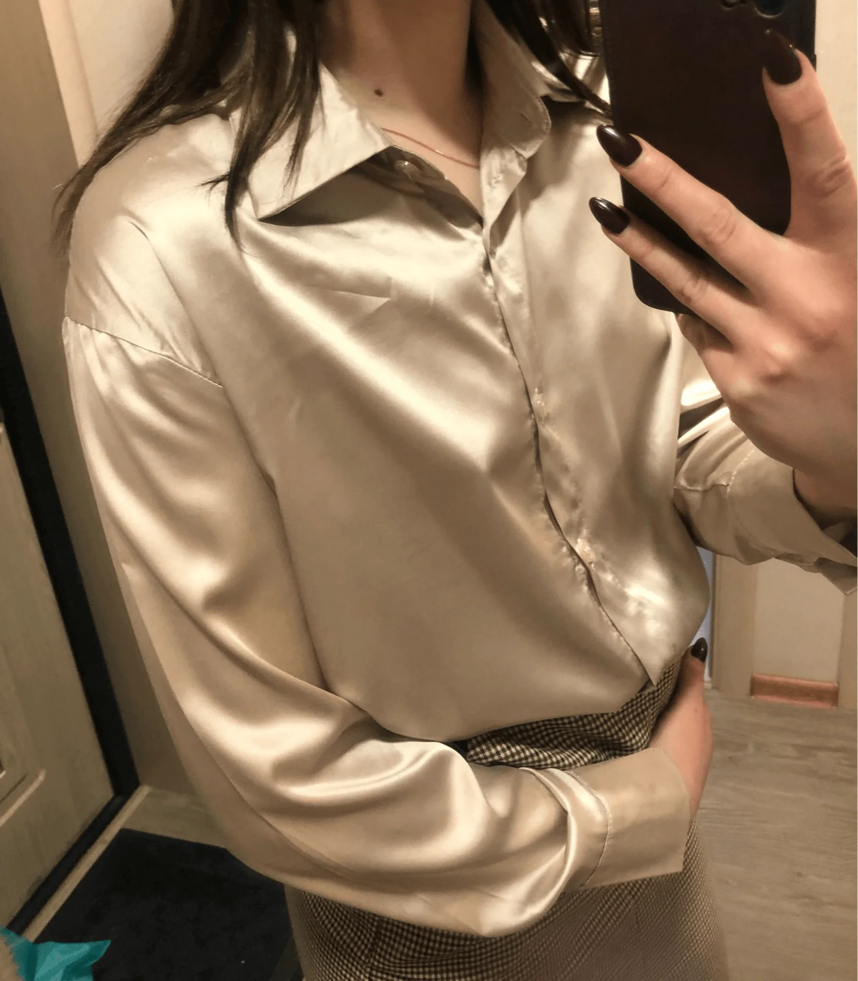 Buana® | Buttoned Satin Silk Blouse - Image 4