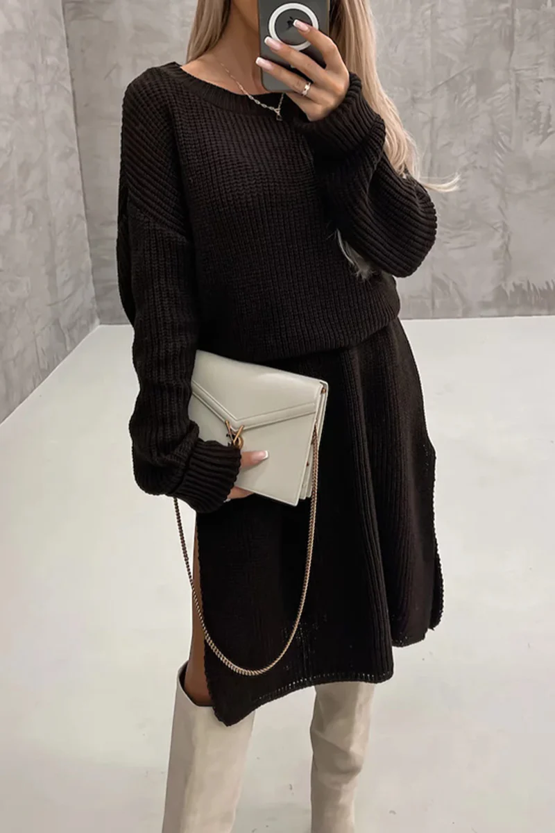 Camille | Elegant simple plain long sleeve dresses with slit and O-neck - Image 10