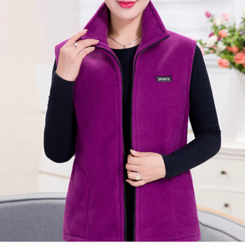 Camille | Modern and fashionable winter clothing item. - Image 15