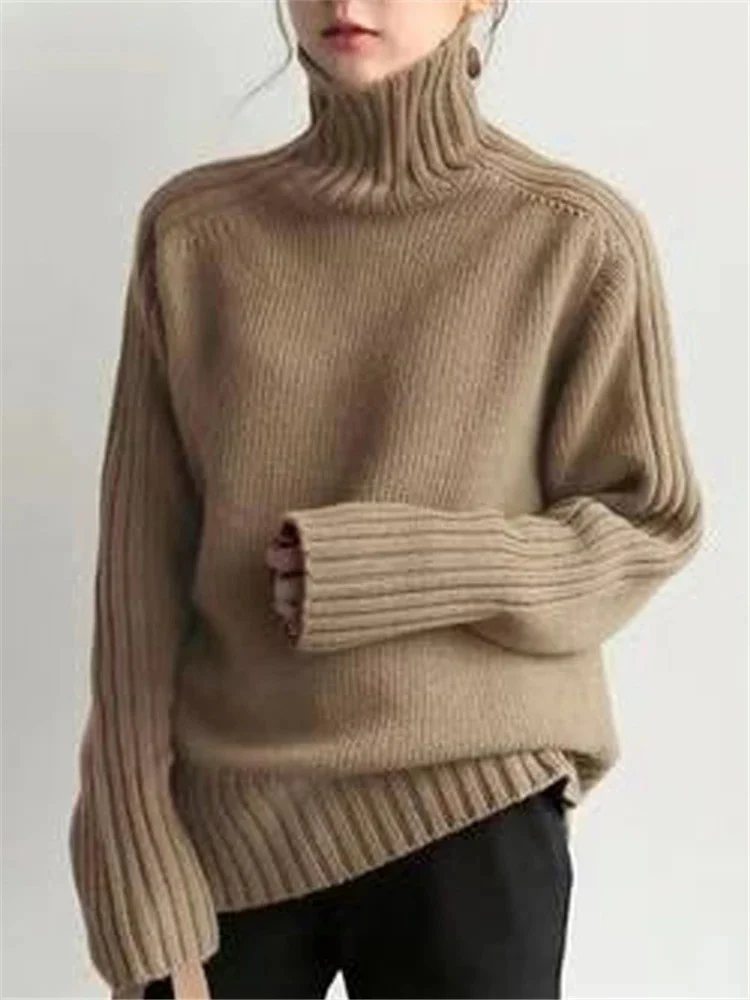 Caridad | Chic and relaxed winter garment - Image 9
