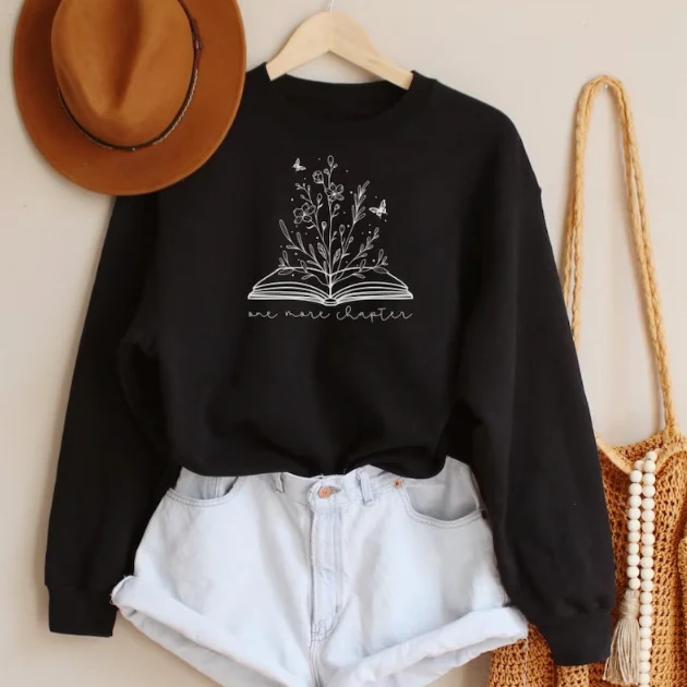 Caridad | Stylish women's sweater with a unique design - Image 3