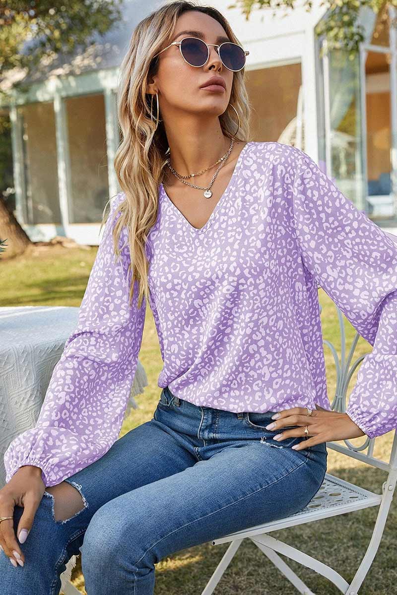 Carmen | Floral print shirt with gathered cuffs - Image 7