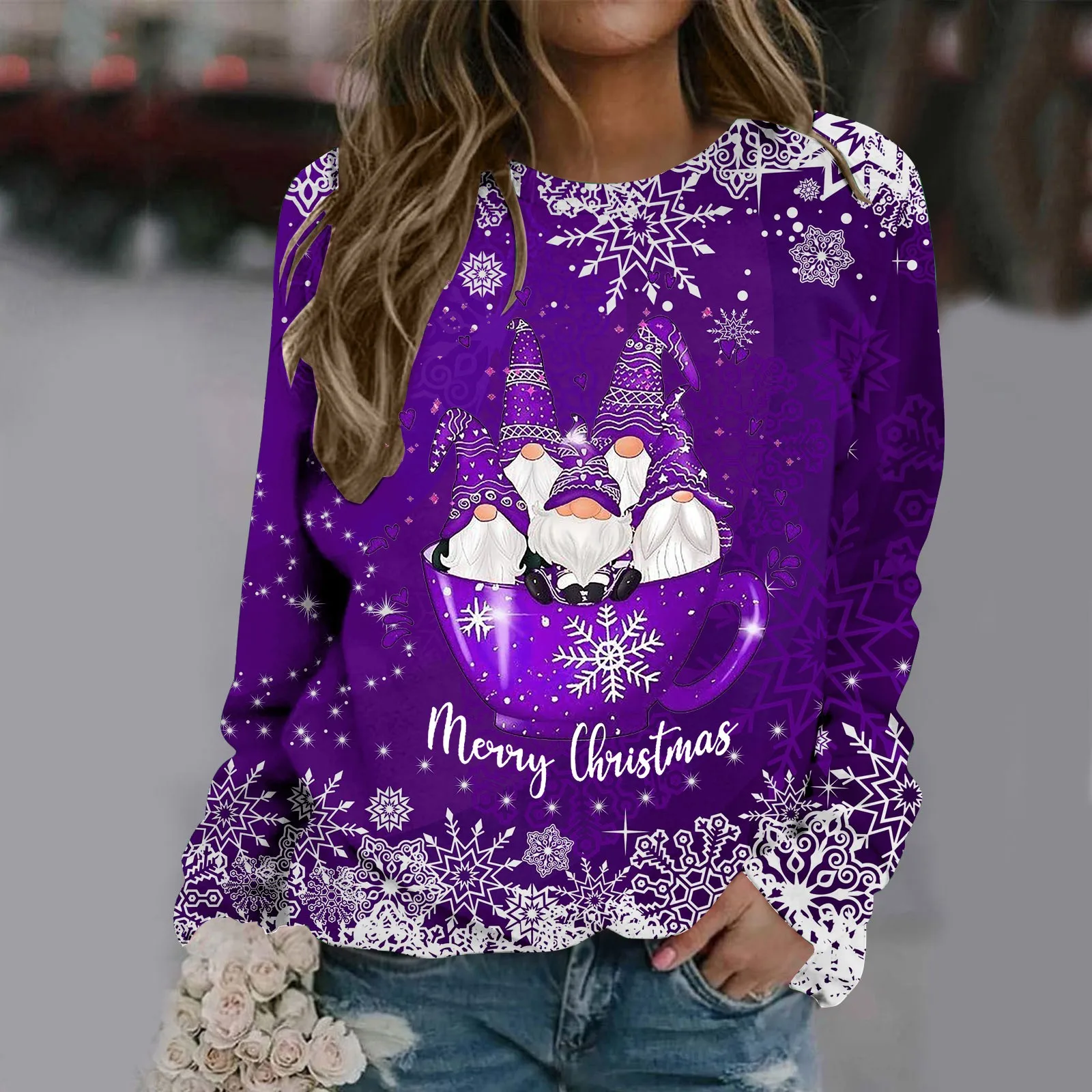 Carmen | Warm crew neck sweater with Merry Christmas print for women - Image 6