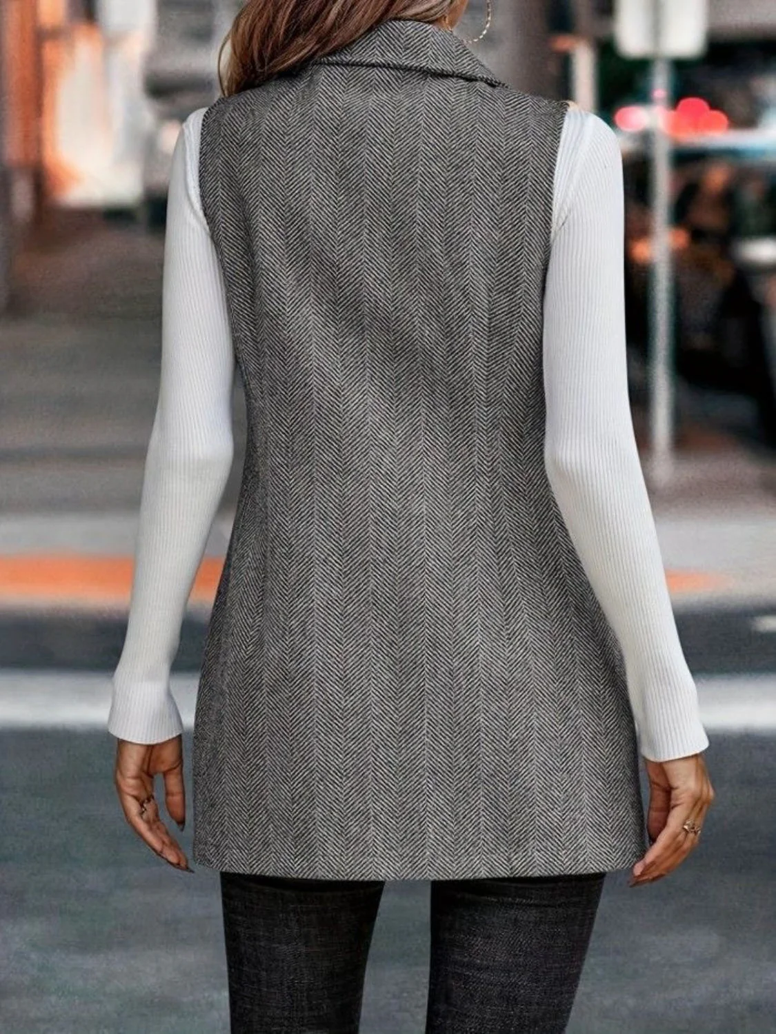 Carolin | Long cut vest coat with buttoned collar and collar - Image 5