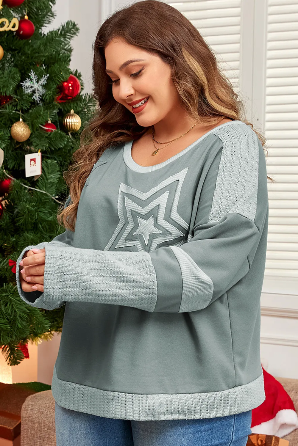 Carolin | Plus size long sleeve star crew neck top - Image 4