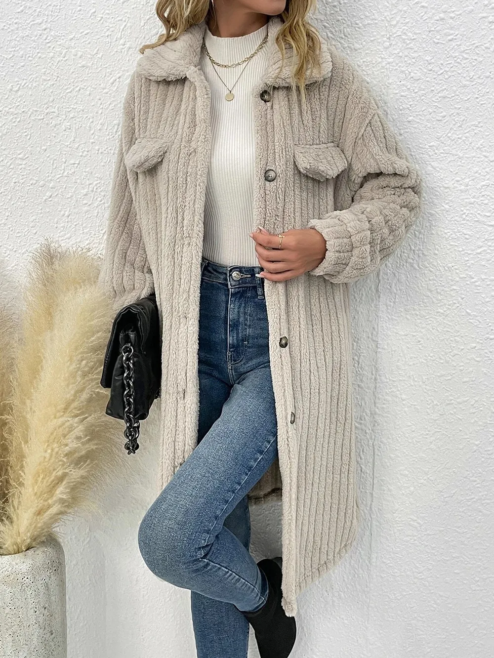 Carolina | Casual and relaxed winter coat - Image 5