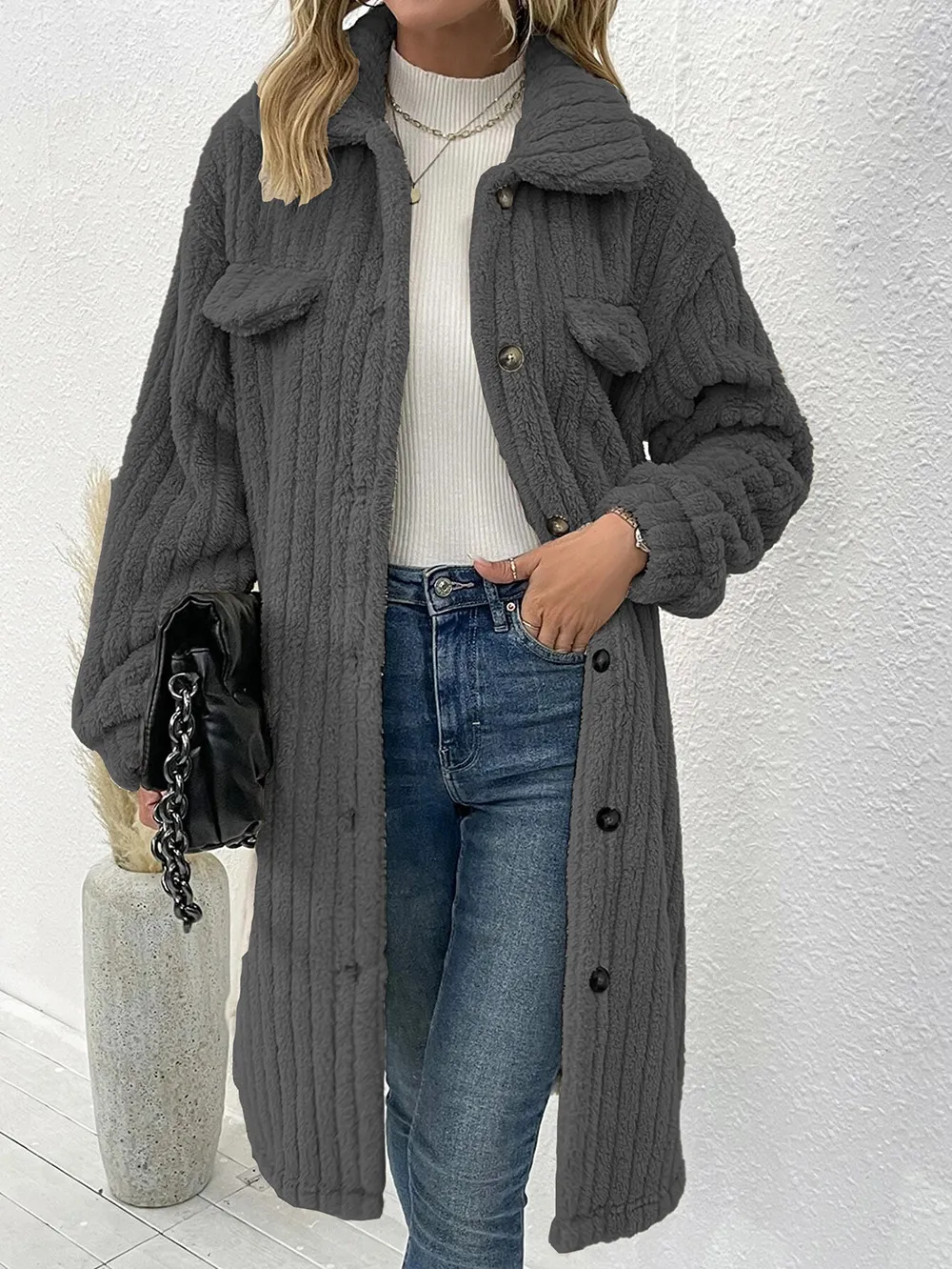 Carolina | Casual and relaxed winter coat - Image 6