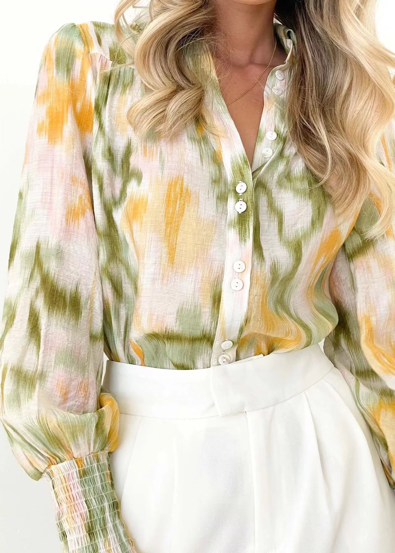 Carolina® | Women'S Blouse With Elegant Color Gradient And Trendy Puff Sleeves - Image 6