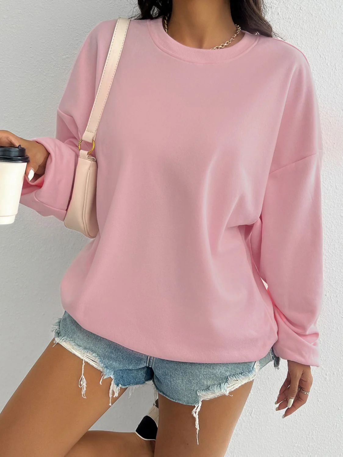 Cecilia | Long sleeve crew neck sweatshirt with letter graphic - Image 2
