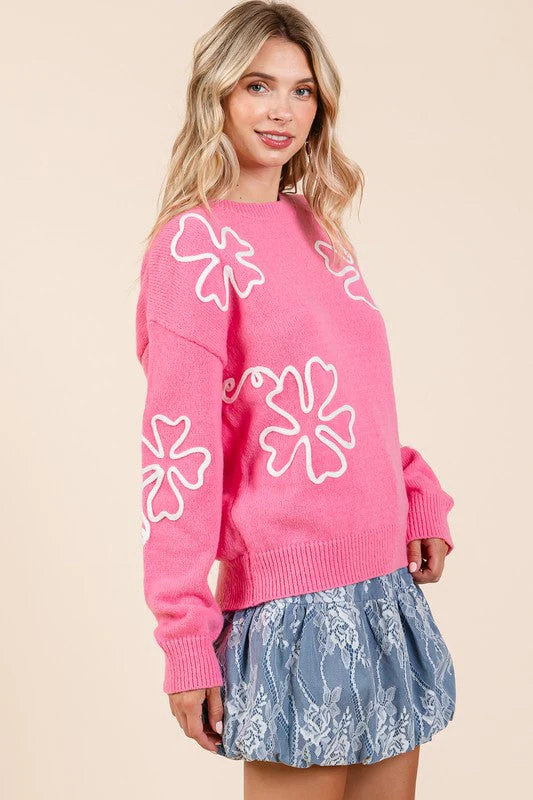 Cecilia | Plus knitted sweater with floral embroidery - Image 2