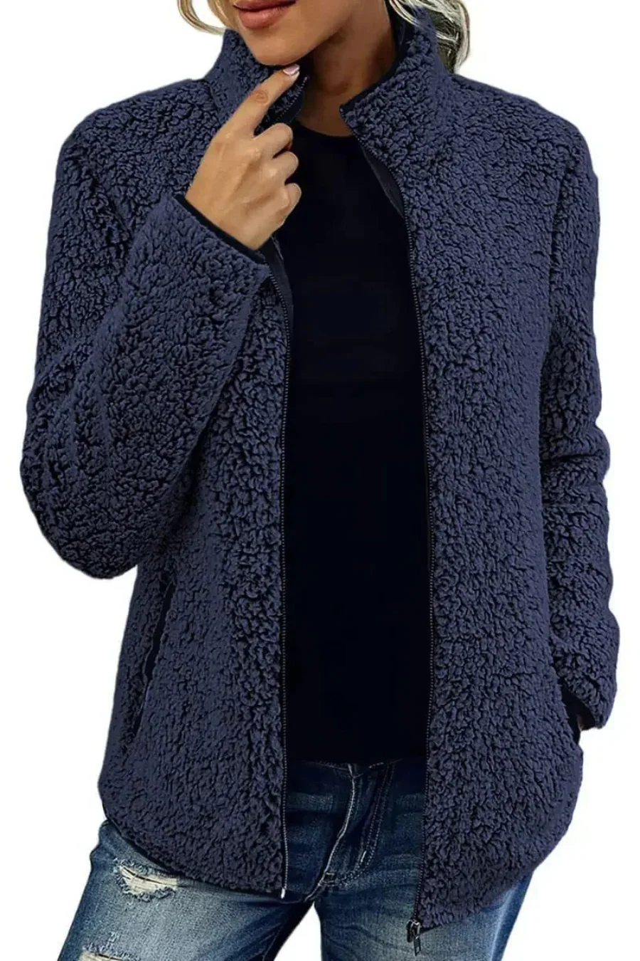 Cecilia | Relaxed and timeless winter garment - Image 2
