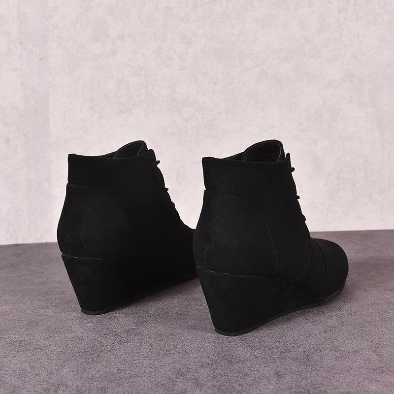 Cecilia | Supportive and fashionable orthopedic shoes - Image 8