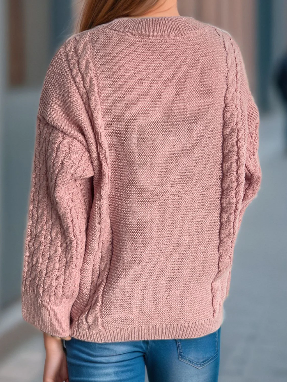 Celeste | Long-sleeved cable-knit sweater with a crew neck - Image 6