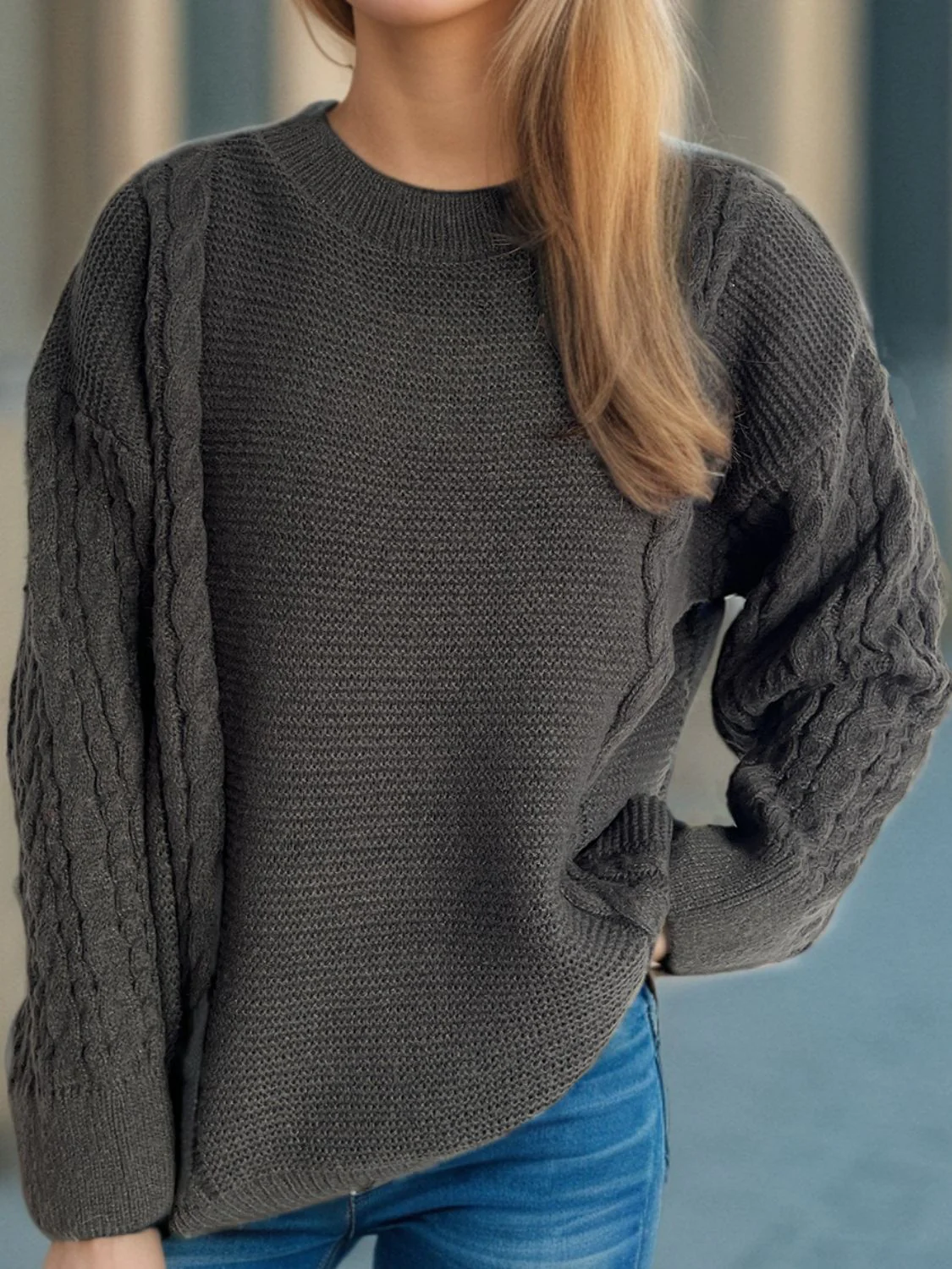 Celeste | Long-sleeved cable-knit sweater with a crew neck - Image 8