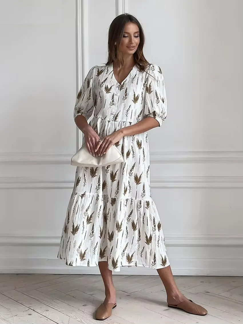 Celia® | Summery Midi Dress With A V-Neck - Image 4