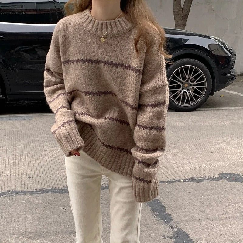 Celine | Women's long-sleeved sweater with a striped print - Image 3