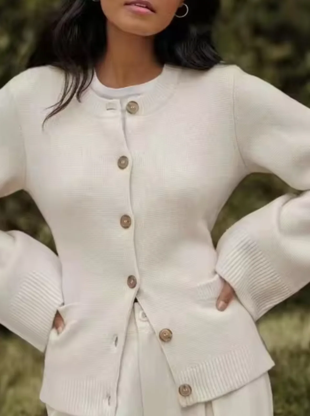 Clara | Cardigan - Image 2