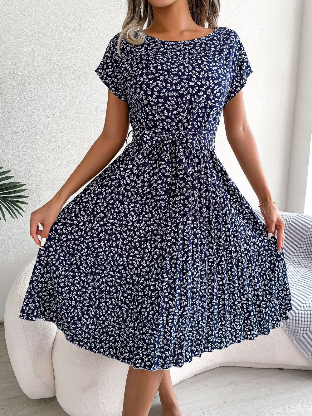 Clara® | Dress Elegant Pleats - Image 3