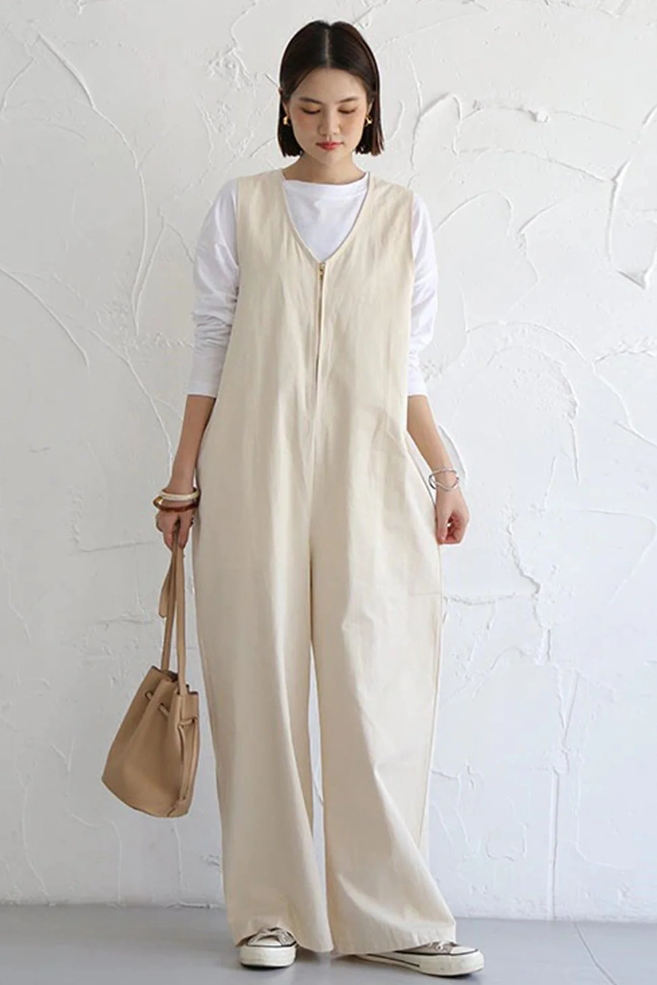 Clara | Sleeveless wide leg jumpsuits with zip front closure