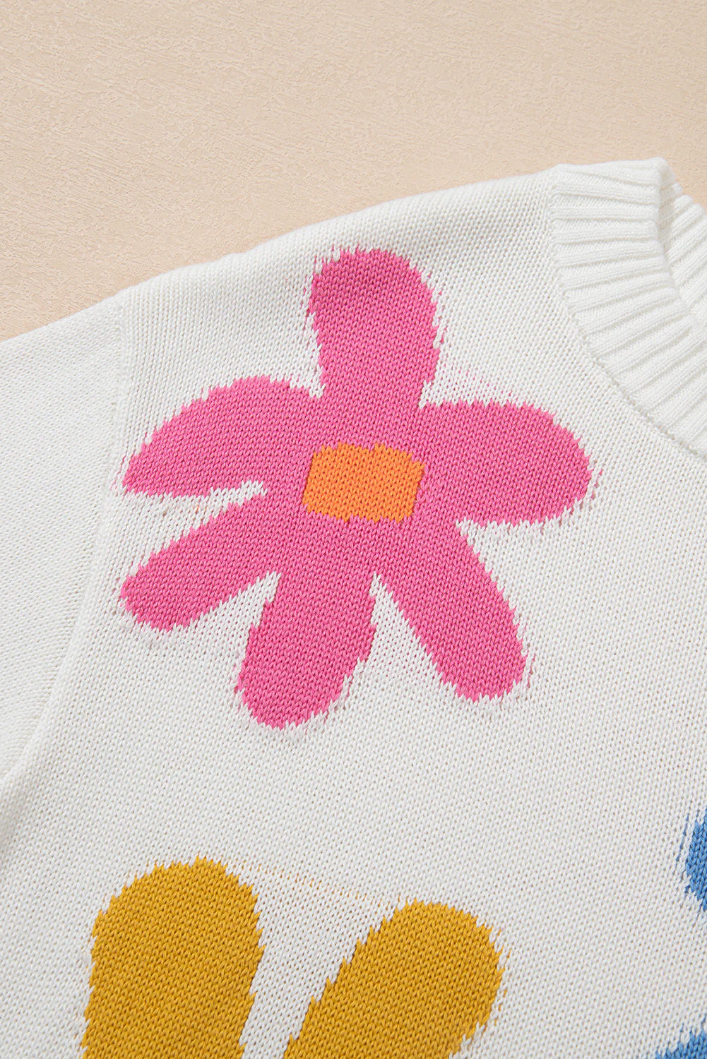Clarisa® | Effortless and classy winter sweater - Image 15