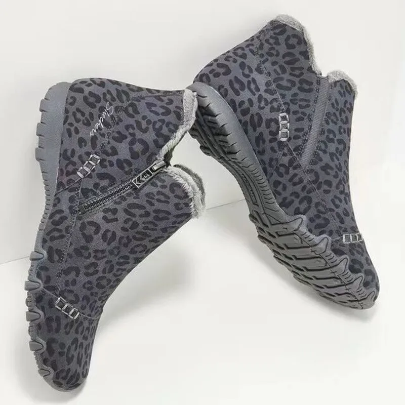 Claudia | Casual and supportive orthopedic boots