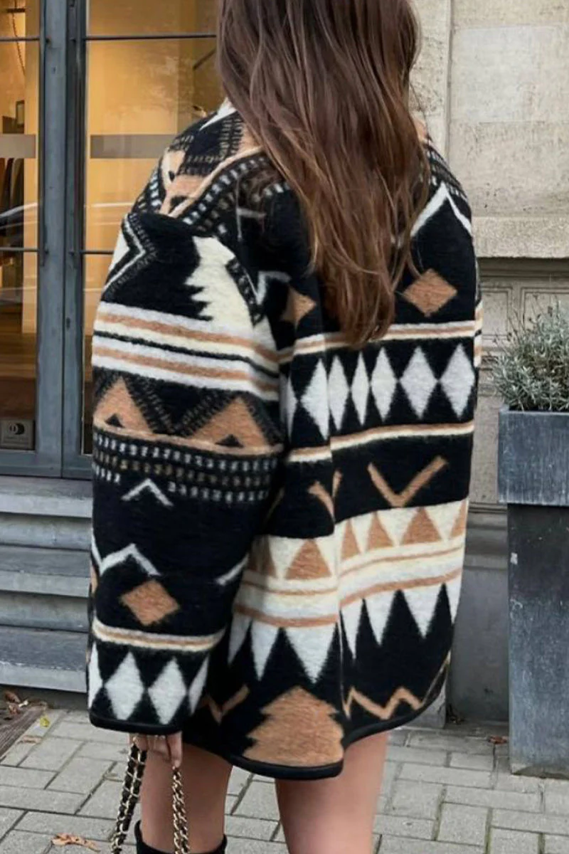 Claudia | Effortless and trendy winter garment - Image 3