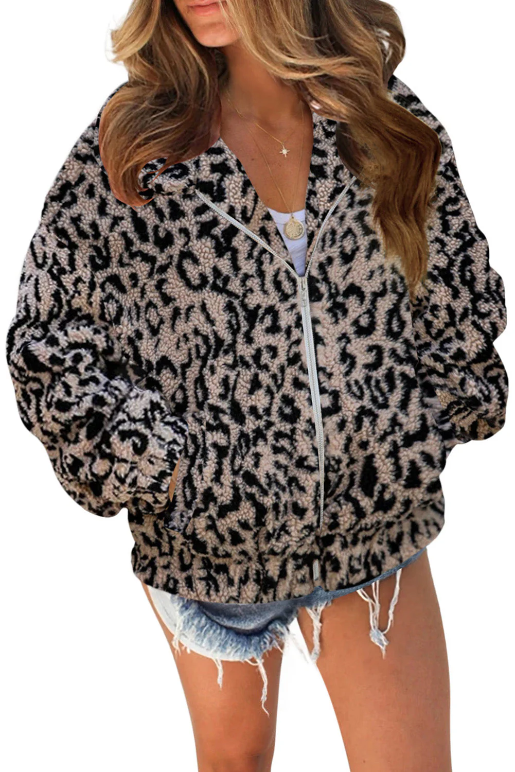 Claudia | Fashionable and minimalist winter jacket - Image 24