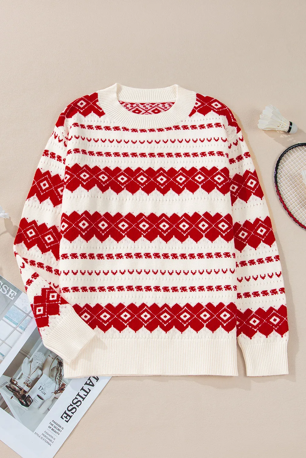 Claudia | Pullover with a geometric crew neck and dropped shoulders - Image 2