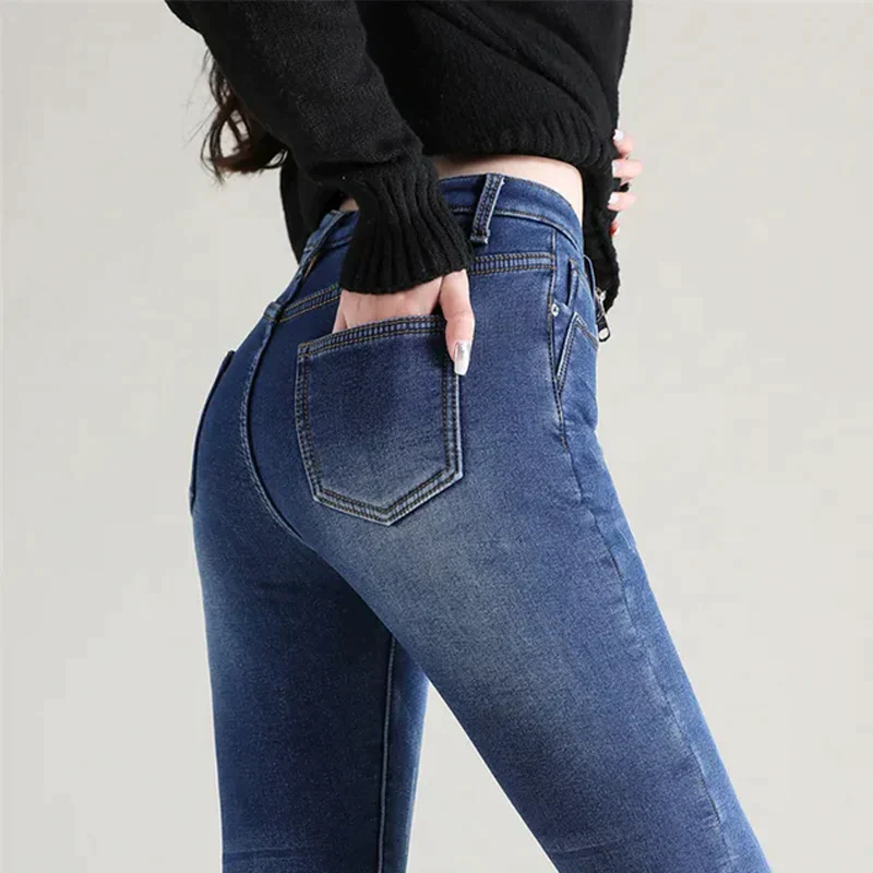 Cleo® | Stretchy Thermal Jeans - Image 13
