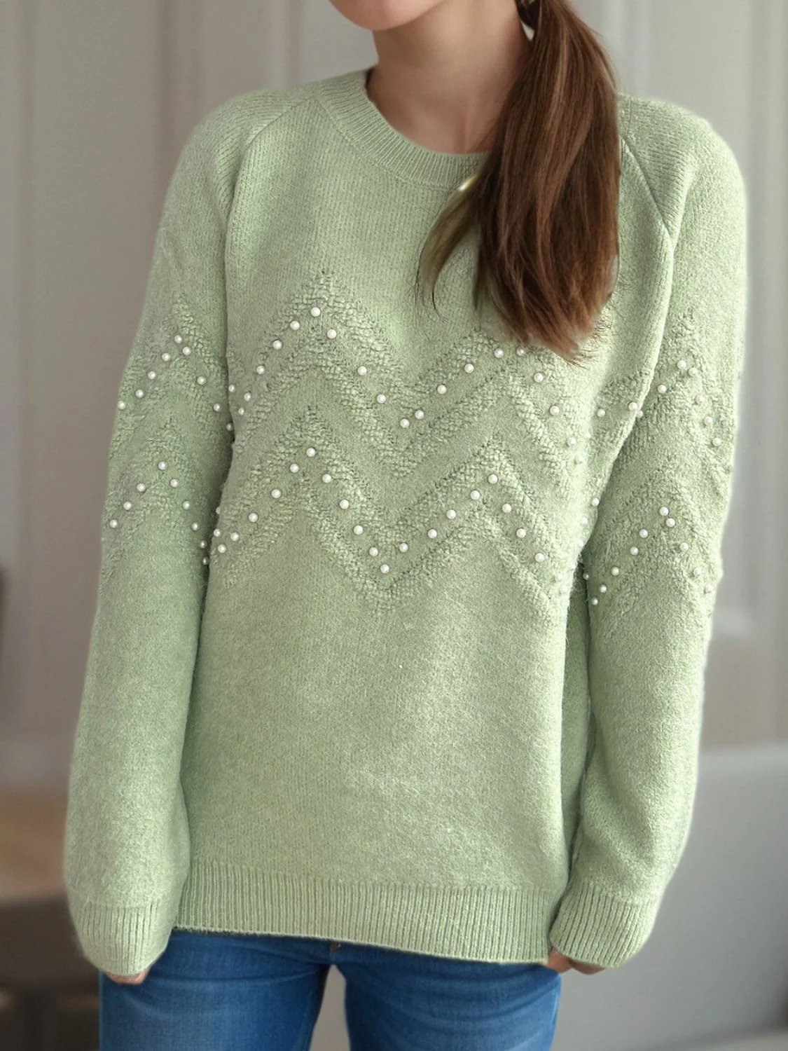 Concepcion | Round neck sweater with raglan sleeves and pearl trim - Image 23