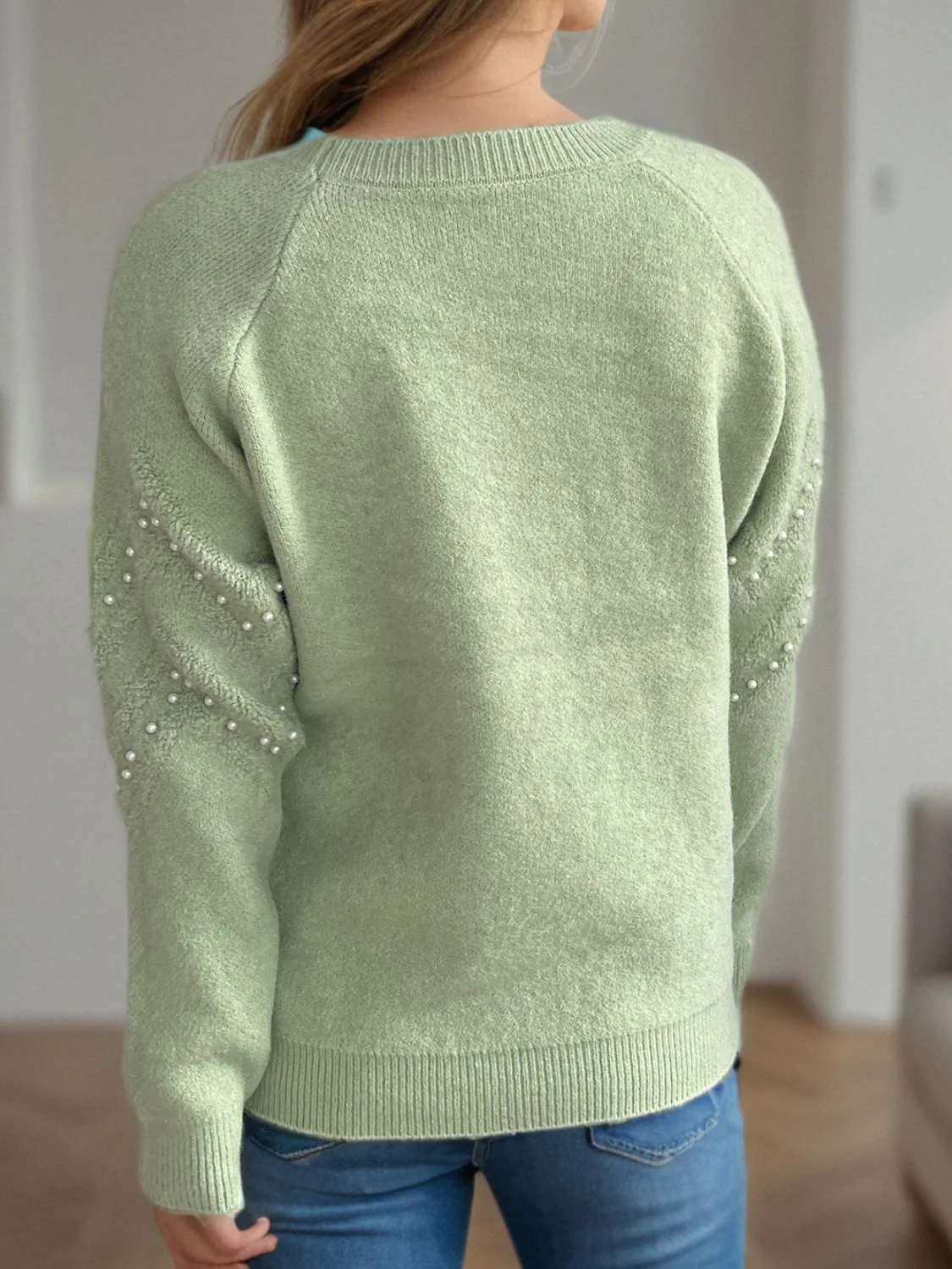Concepcion | Round neck sweater with raglan sleeves and pearl trim - Image 25