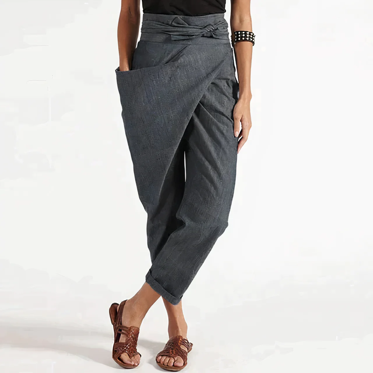 Corina® | Fashionable And Versatile Trousers In A Short Form