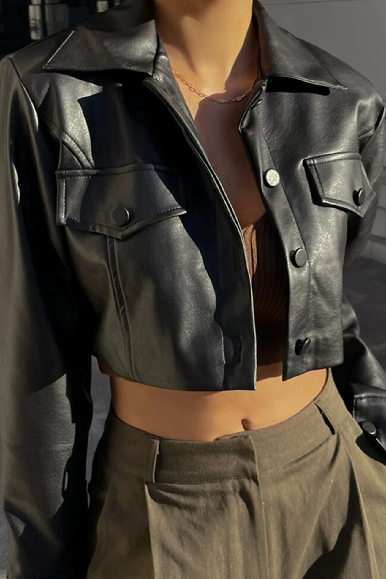 Cristina | Black short leather jacket - Image 4