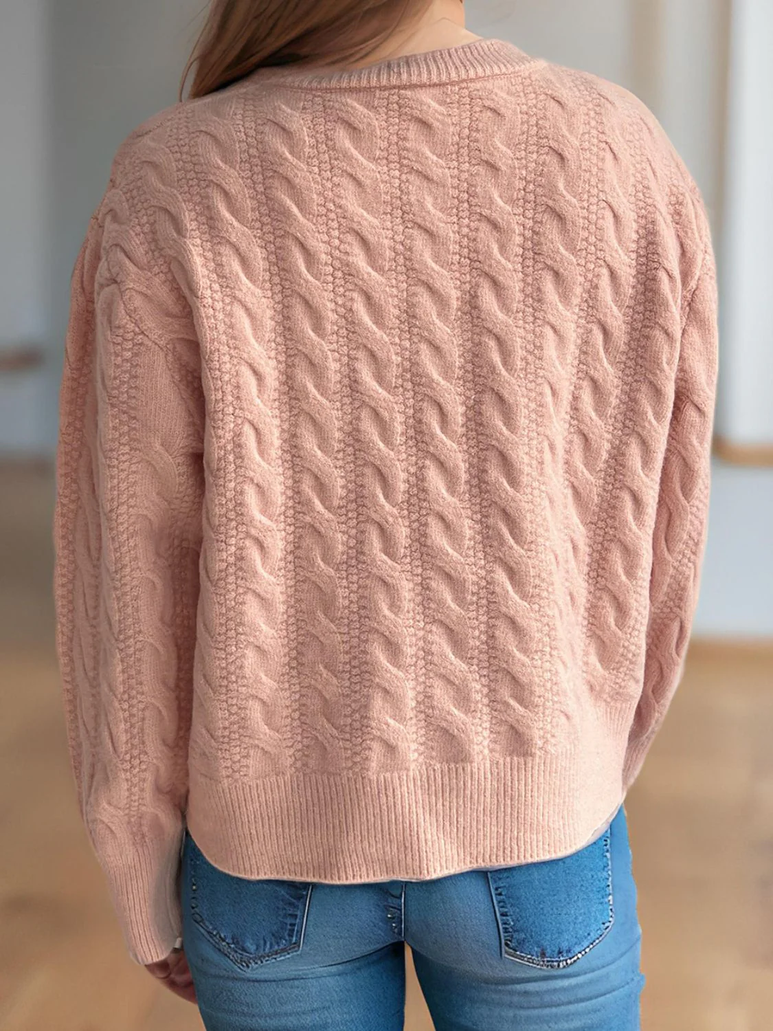 Cristina | Cable knit cardigan with a crew neck and long sleeves - Image 11