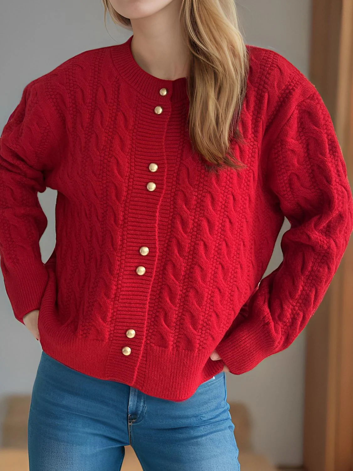 Cristina | Cable knit cardigan with a crew neck and long sleeves - Image 13