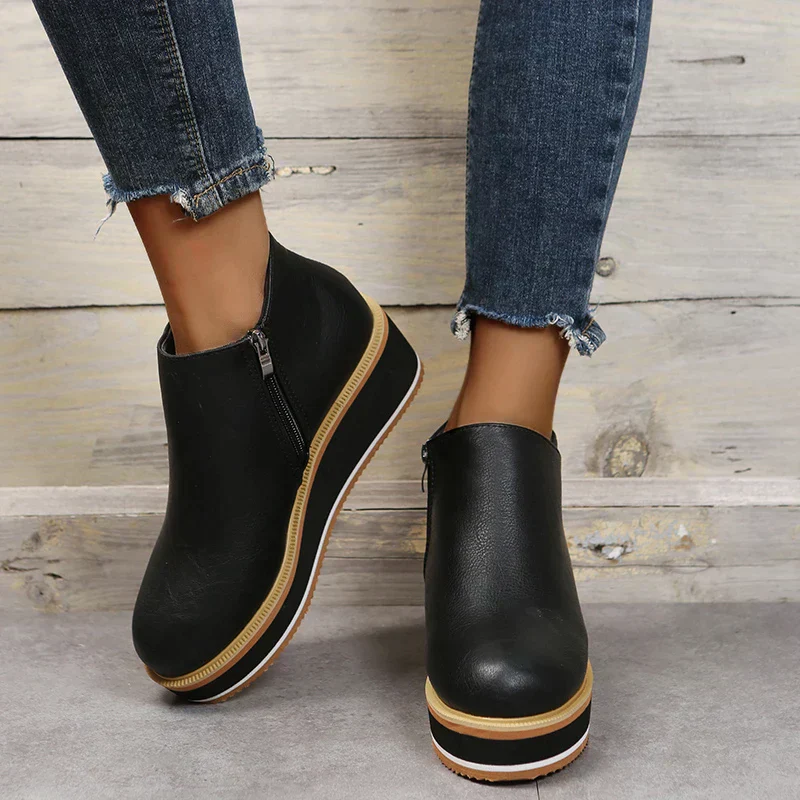 Cristina | Durable and supportive orthopedic boots - Image 7