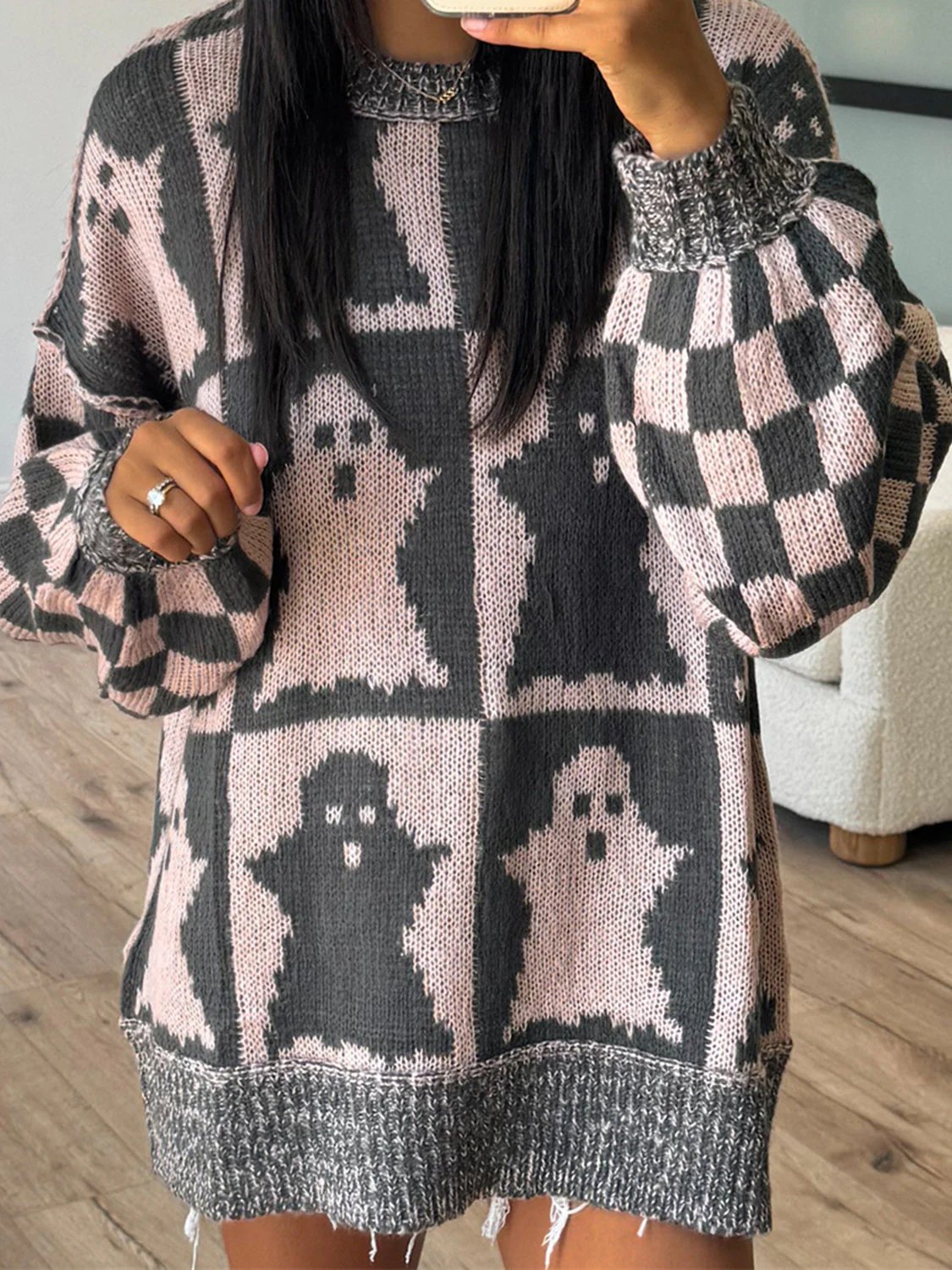 Cristina | Ghost long-sleeved sweater with low shoulders - Image 2