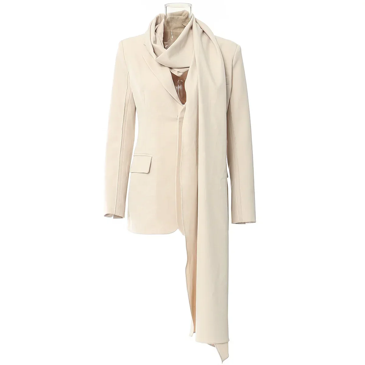 Dafne | Fashionable and effortless winter garment - Image 5