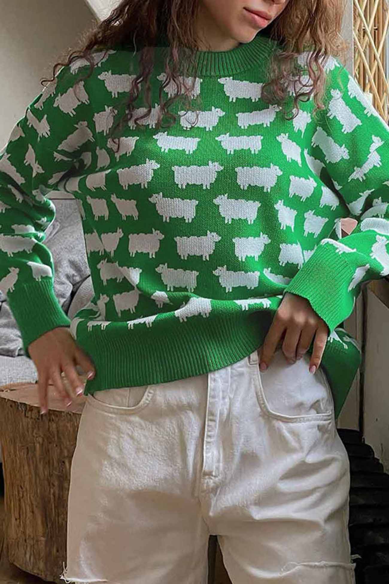 Dagmar | Long-sleeved sweater with a crew neck and a sheep pattern - Image 3