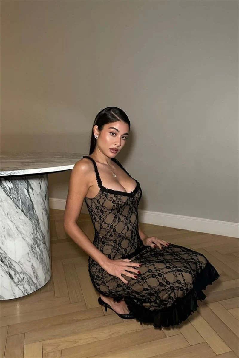 Daniela® | Maxi Dress With Ruffles And Floral Lace - Image 7