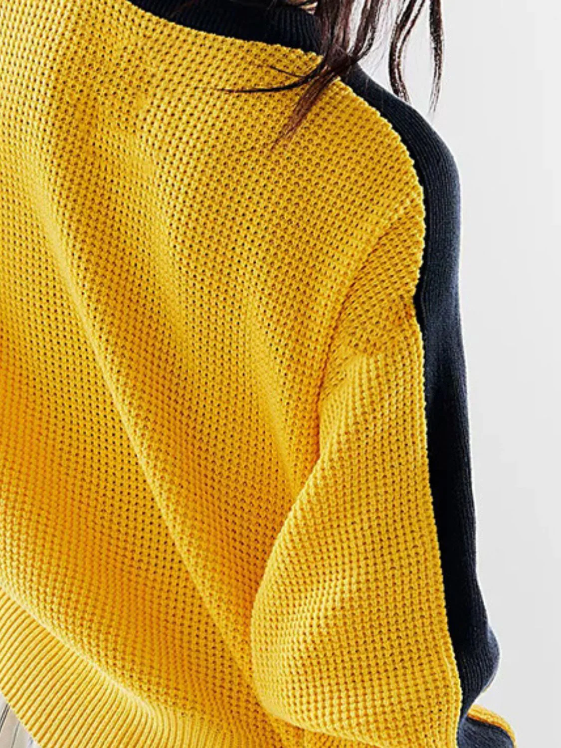 Danna | Waffle knit contrast crew neck sweater - Image 6