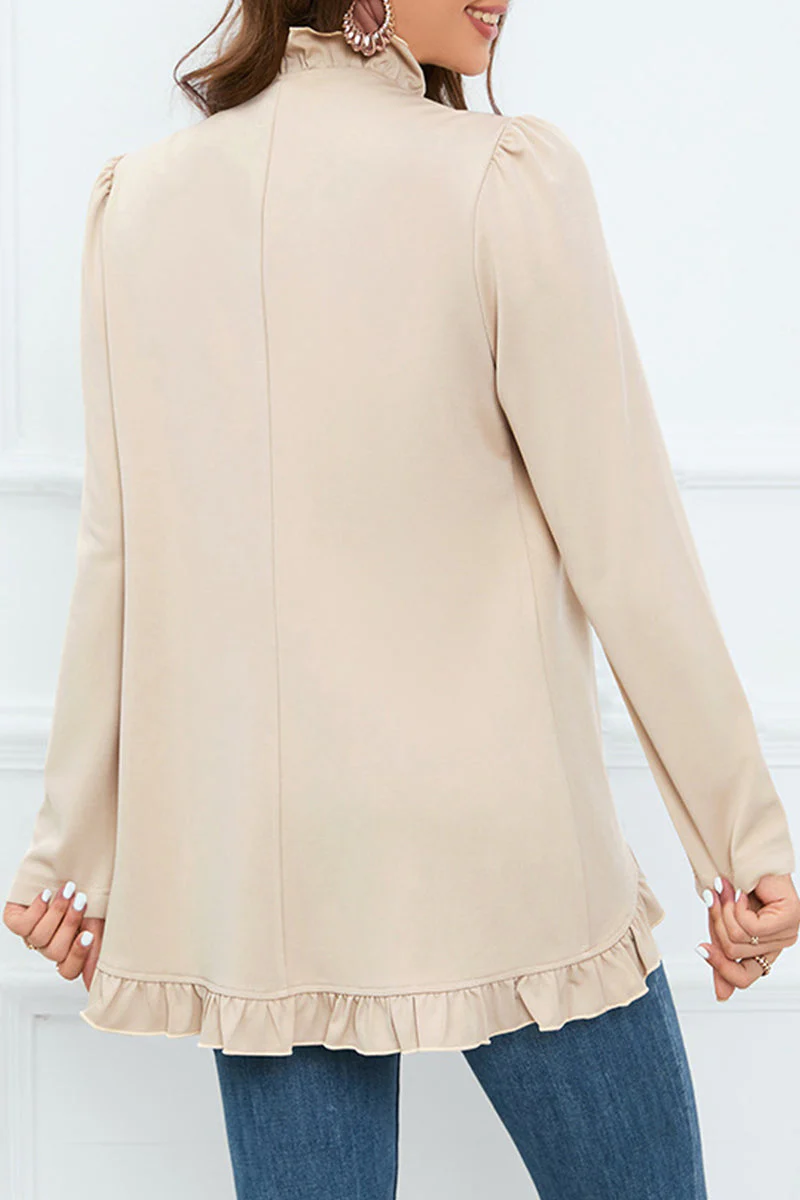 Delia | Elegant outerwear with flounce and lotus leaf collar and fixed buckle - Image 4