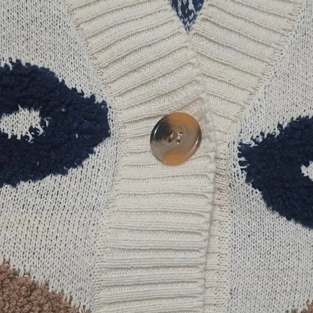 Denise | Effortless and classy winter cardigan - Image 3