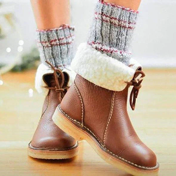 Dolores | Durable and supportive orthopedic footwear
