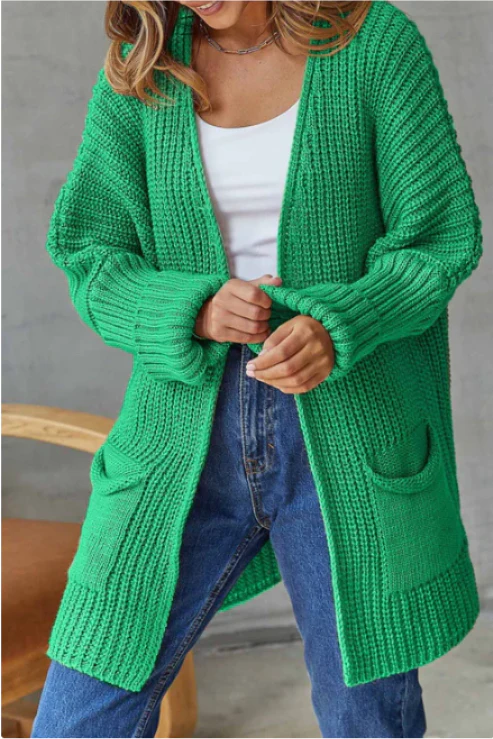 Dominique | Modern and versatile winter cardigan - Image 2