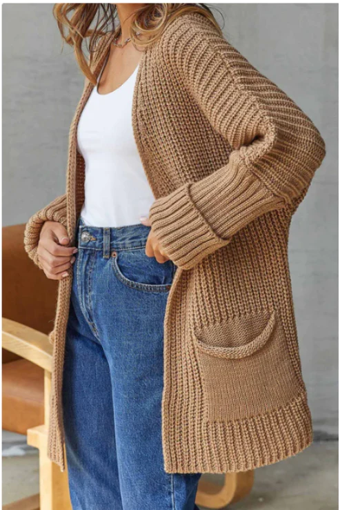 Dominique | Modern and versatile winter cardigan - Image 3